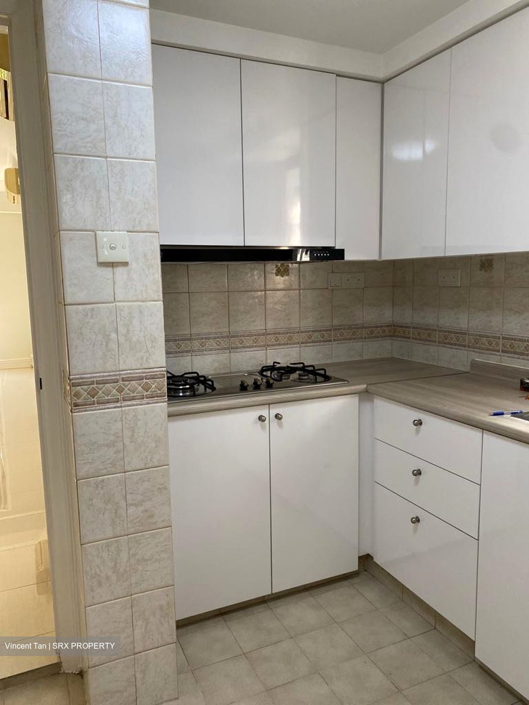 Parkview Apartments (D23), Apartment #363146741